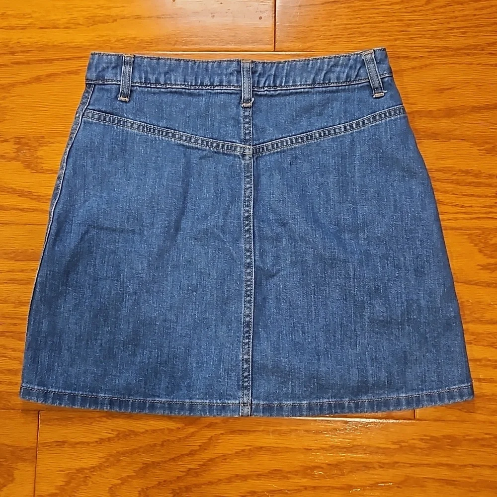 Gap Denim Skirt with Front Buttons - Picture 3 of 8